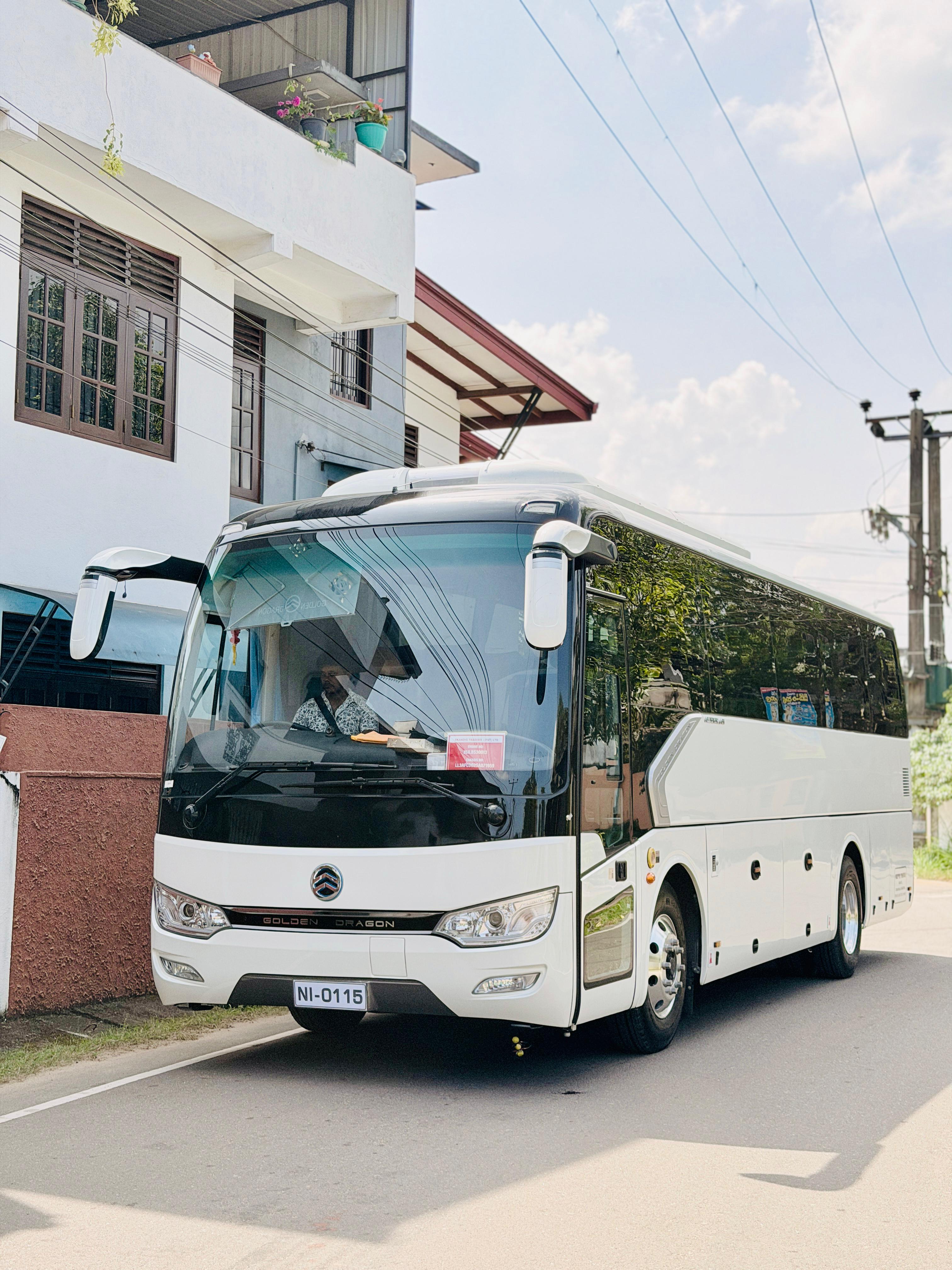41 seater underluggage bus